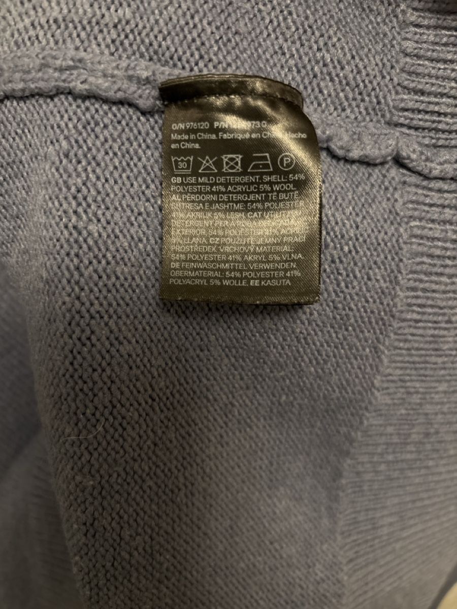 H&M Pullover & Sweatshirts: Pullover H&M S 36 – Gebraucht aus Sarnen von leonie.vera 2