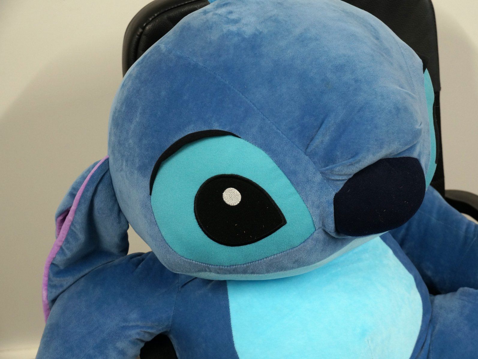 Disney Giocattoli: Stitch Plüschtier (XXL 33") – Usato da Rüti ZH venduto da Restwert_Rueti_ZH 2