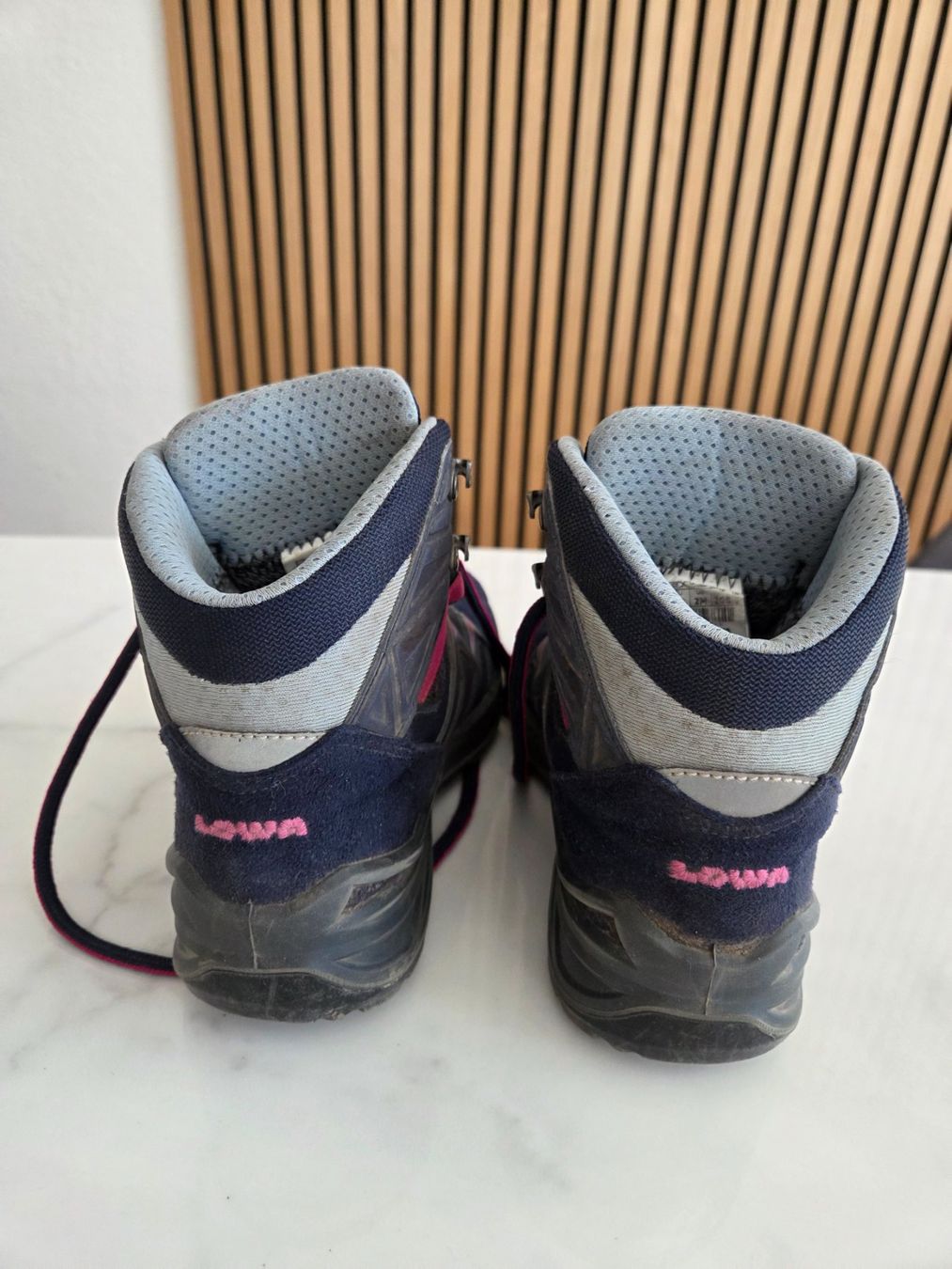 Lowa Scarpe per ragazzi: Lowa Kinderwanderschuh Gr. 33 – Usato da Bülach venduto da Goldfishli 3