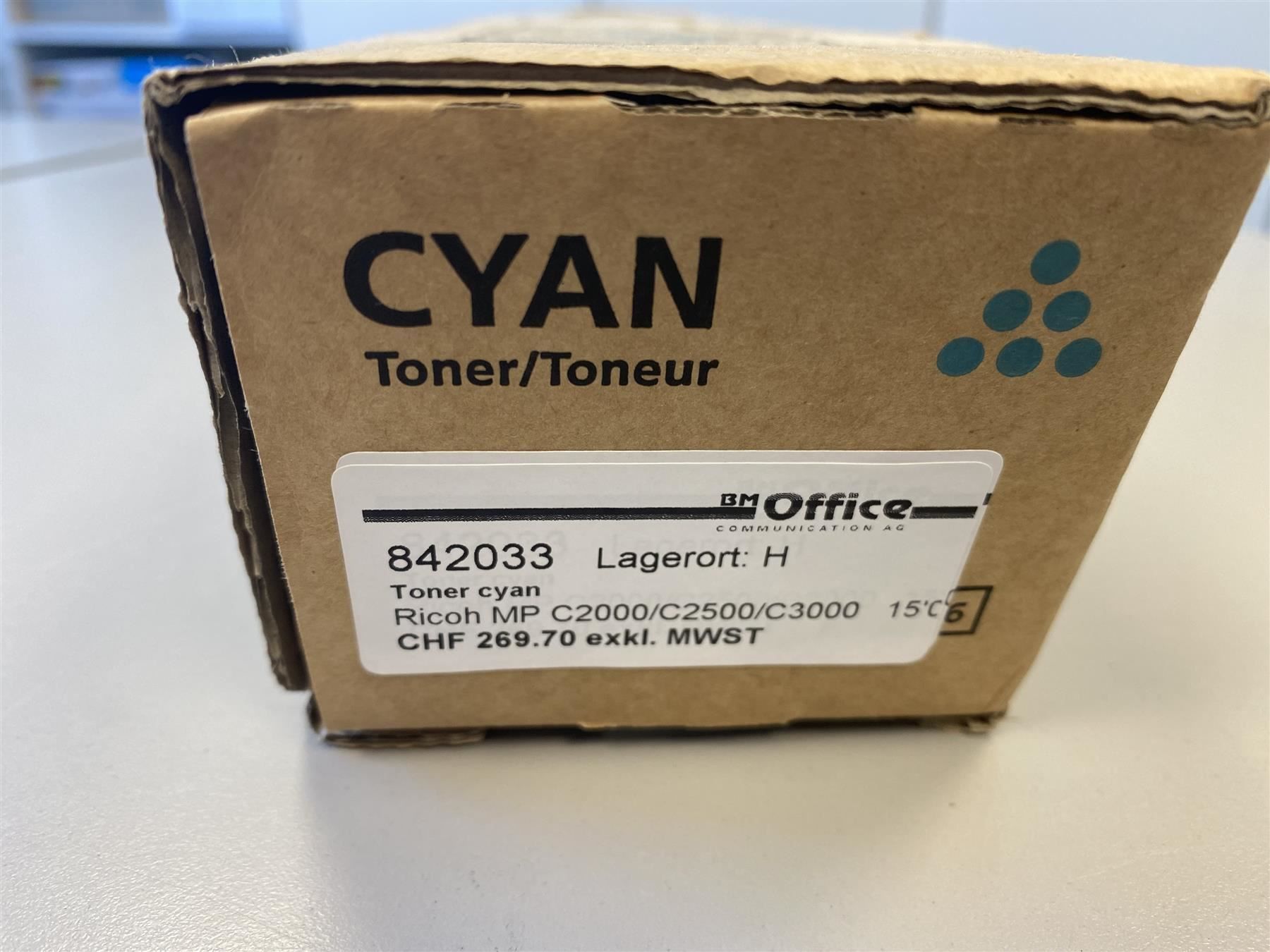 Ricoh Fotocopiatrici: Toner RICOH Cyan - MP C2000-C2500-C3000 – Nuovo e nell'imballaggio originale da Wängi venduto da Bmo 2