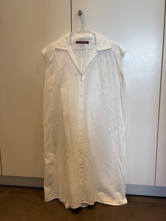 Robe chemise blanc motif floral taille 1
