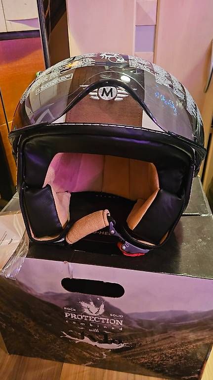 Caschi & visiere: Motorrad Helm offen mit Scheibe – Usato da Ittigen venduto da Auderset 1