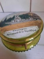Ancienne BOÎTE À BIJOUX. En VERRE. Vers 1900