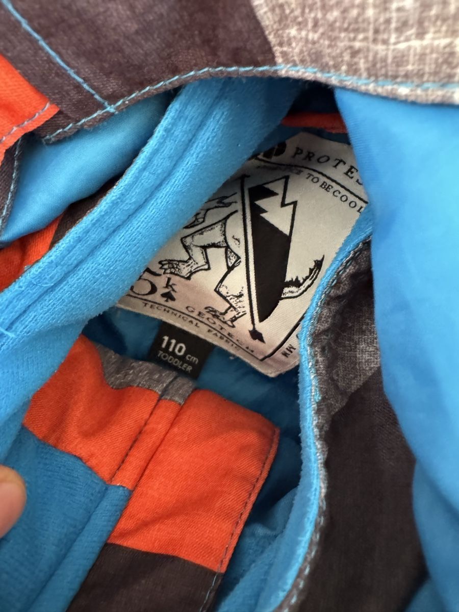 Protest Giacche & Cappotti: Kinder Jacke G.110 – Usato da Derendingen venduto da Happyever 1