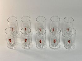 10 dekorative Schnapsgläser mit plastischen Glashähnchen