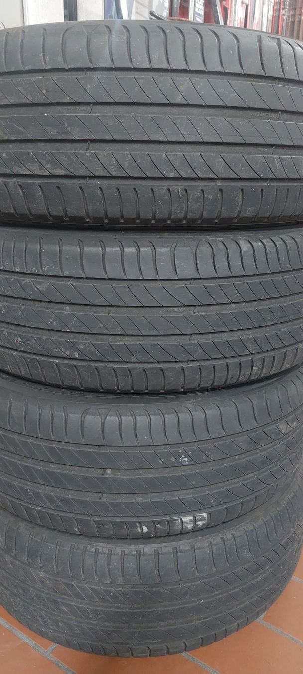 Michelin Pneumatici & Ruote complete: 205 55 17 MICHELIN – Usato da Weite venduto da Auto_Plattis