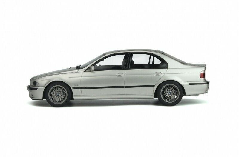 BMW Modellini d'auto: BMW M5 E39 1998-2003 Titanium silber met.      1:18 – Nuovo e nell'imballaggio originale da Gerlafingen venduto da espero88 6