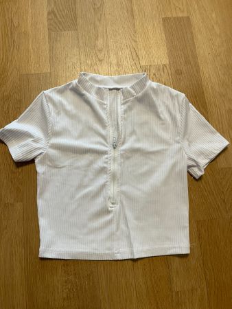 Weisses Sommer Shirt mit Reissverschluss, Grösse M