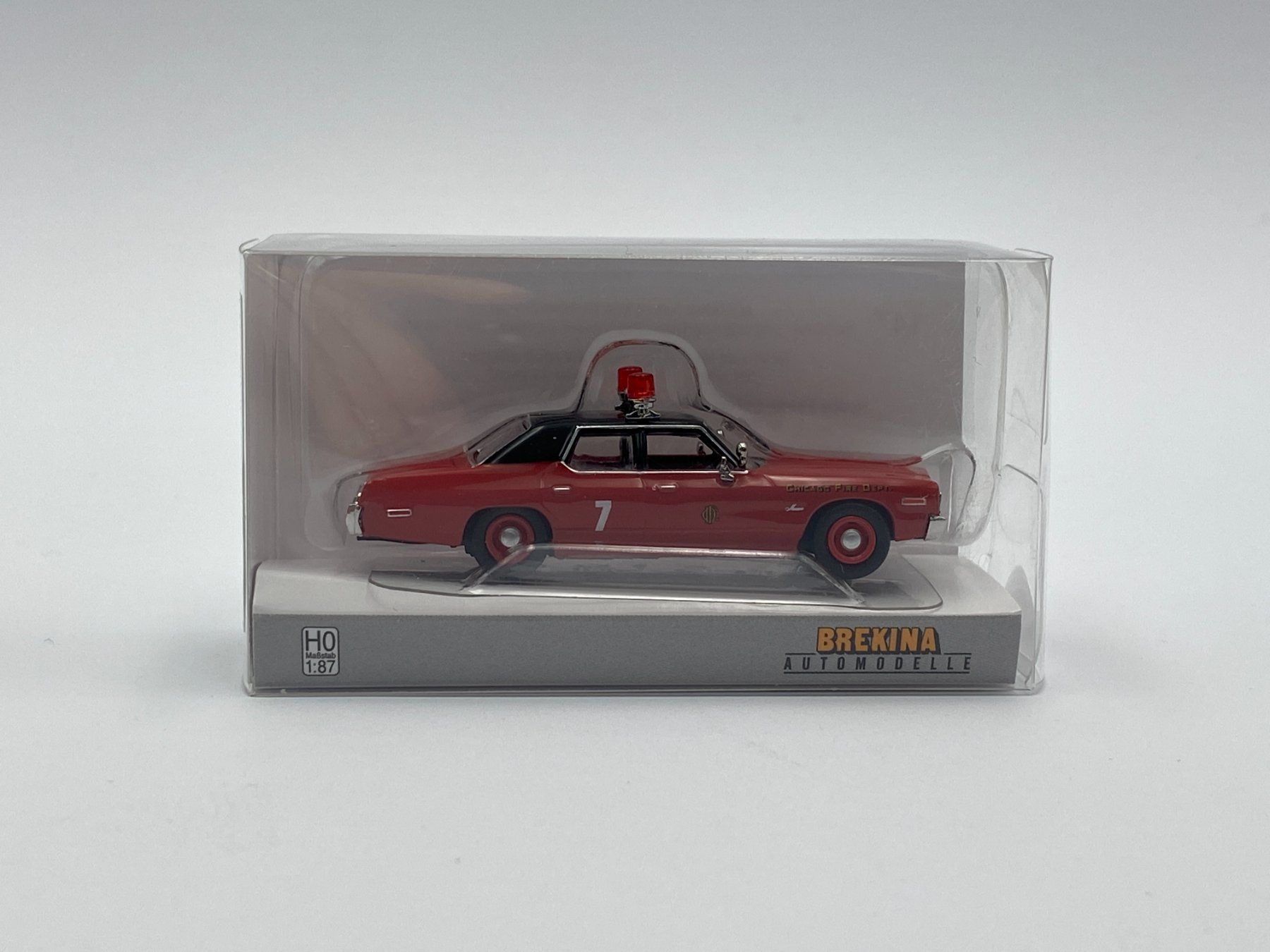 Brekina Modellini d'auto: Brekina 18157 1:87 Dodge Monaco Chicago Fire – Nuovo e nell'imballaggio originale da Neukirch an der Thur venduto da MoBa-Artikel 2