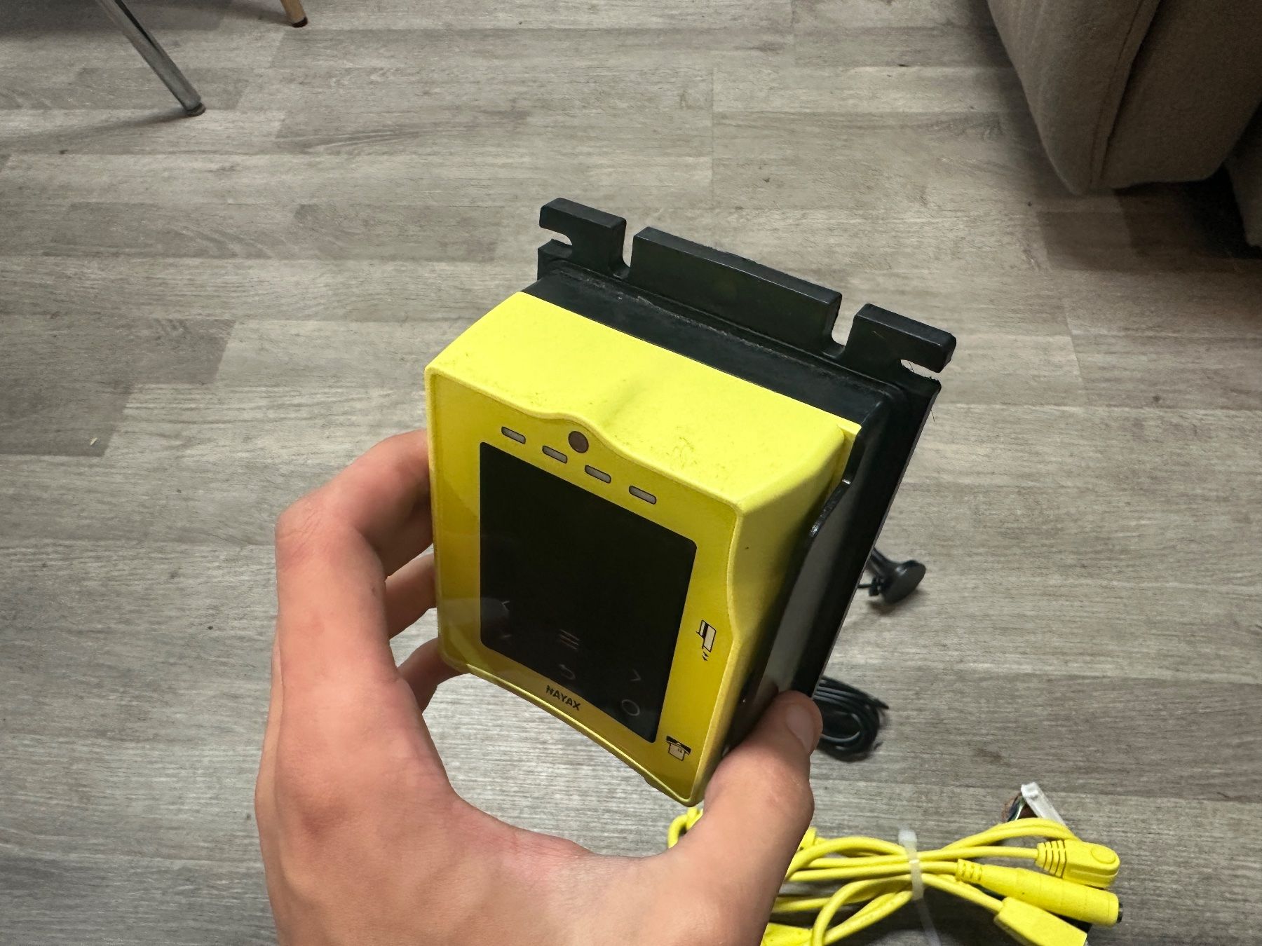 Altro per Gastronomia & Hotel: Nayax VPos Touch 4G - Yellow – Nuovo e nell'imballaggio originale da Giubiasco venduto da IWGL002 1