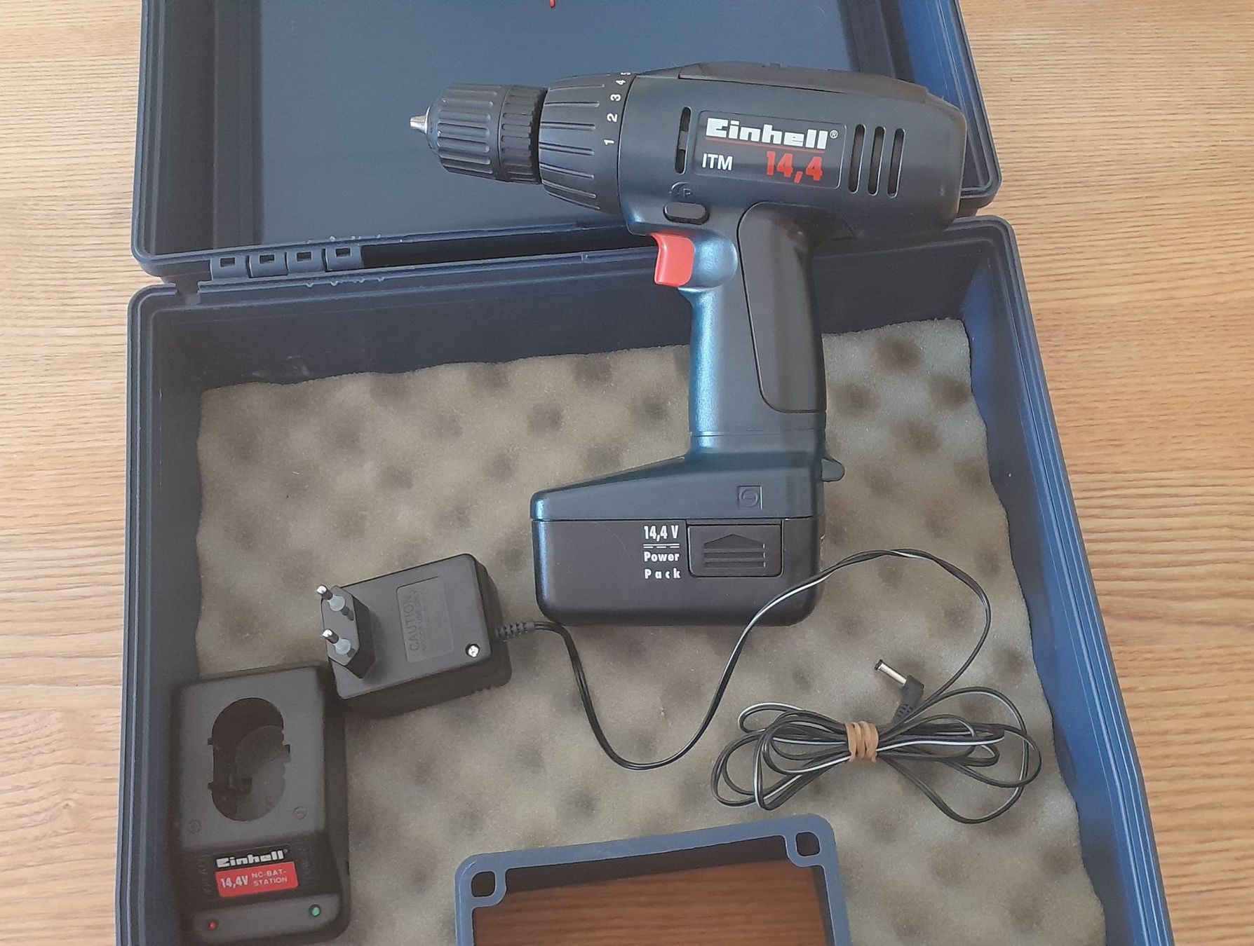 Einhell Bohrmaschinen: Bohrmaschine Einhell – Gebraucht aus Adlikon b. Andelfingen von Kraemse 7