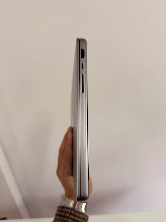 Notebooks: MacBook Pro M2 PRO  – Gebraucht aus Payerne von sbr_6ltj 3