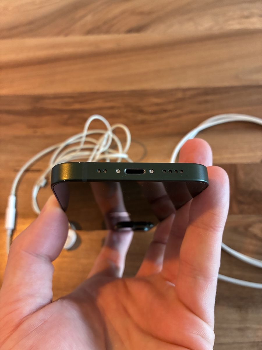 Apple Handys / Smartphones: iPhone 13 mini 128 GB Grün – Gebraucht aus Bern von spriou 2