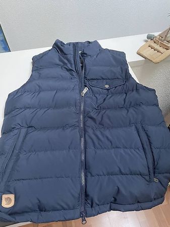 Gilet Fjällräven dunkelblau, Grösse M