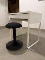 Schreibtisch mit Hocker weiss schwarz gute Zustand