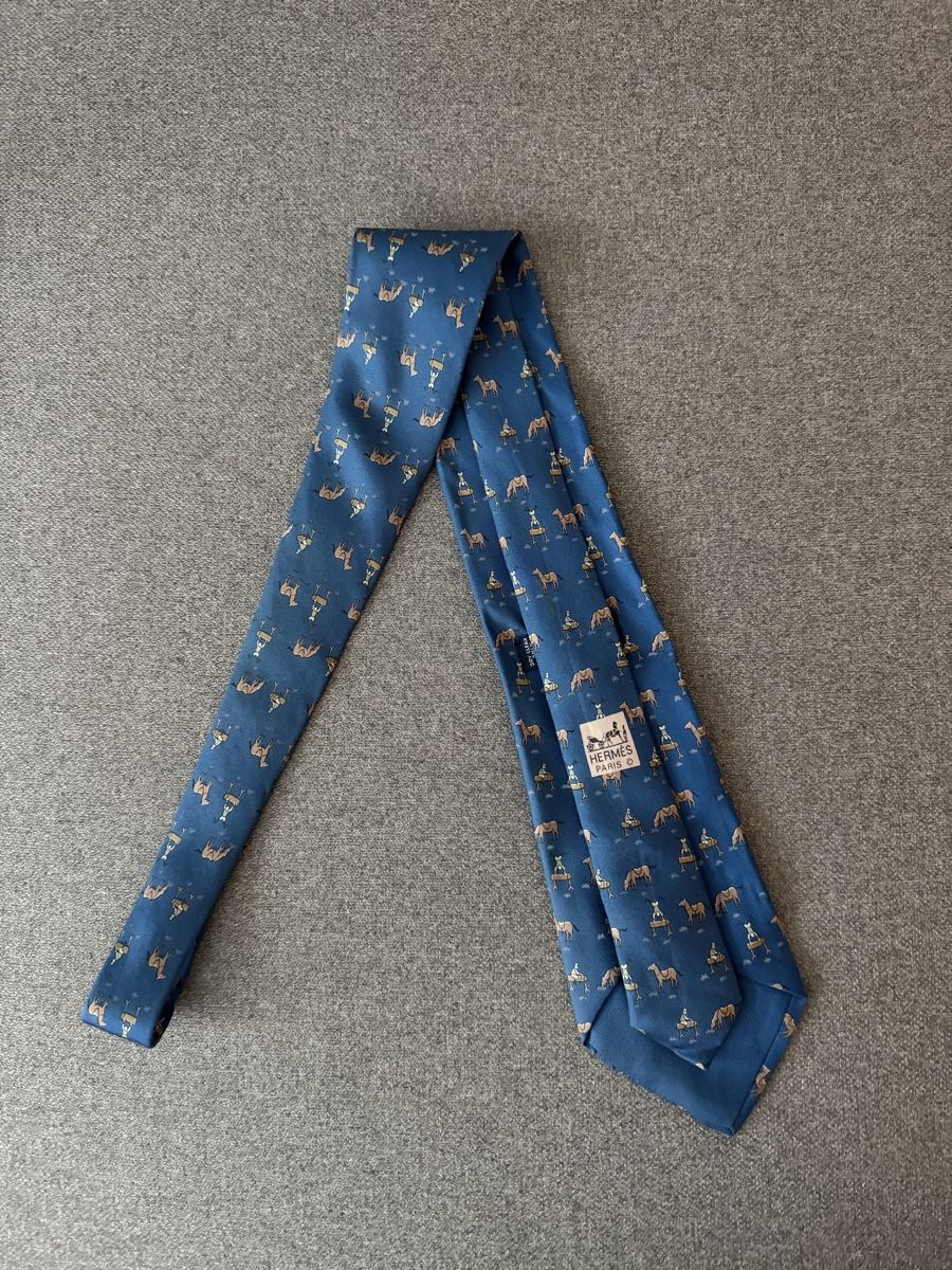 Hermès Cravatte: Cravate Hermès bleu – Usato da Genève venduto da Red_dot 1