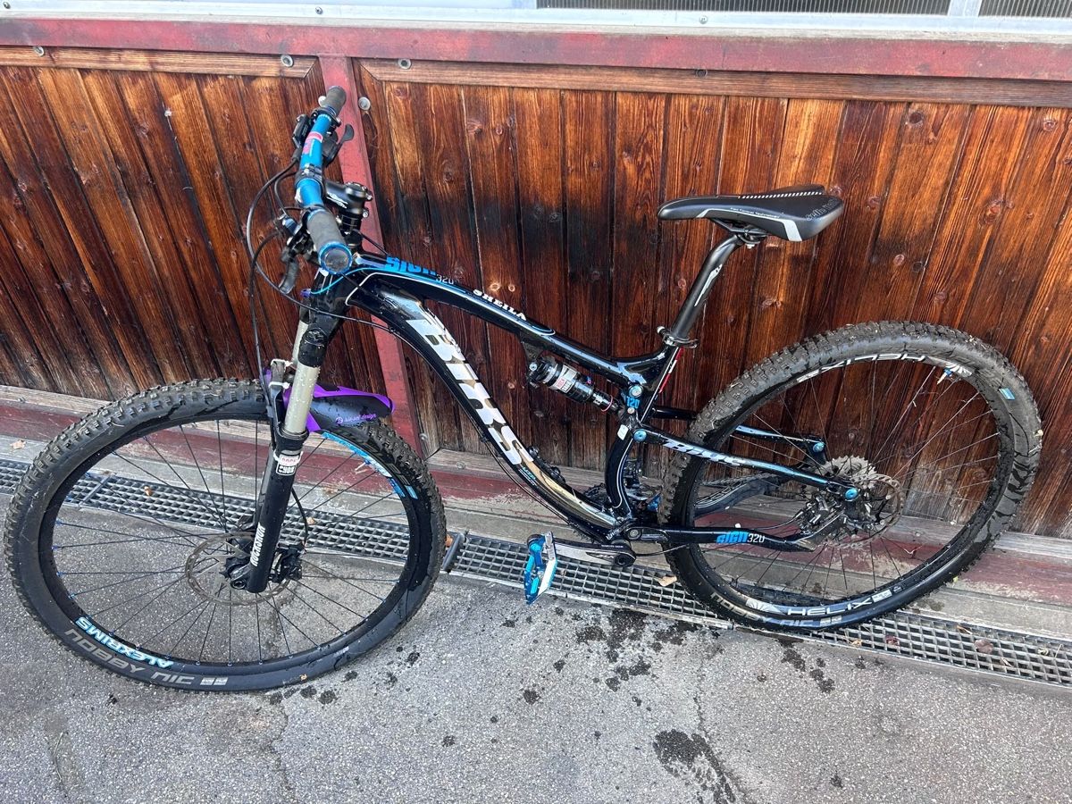 Bixs Velos: Bixs Sign 320 – Gebraucht aus Siebnen von 19geraldine97