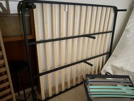 Lattenrost mit Füsse 160-200cm Neu