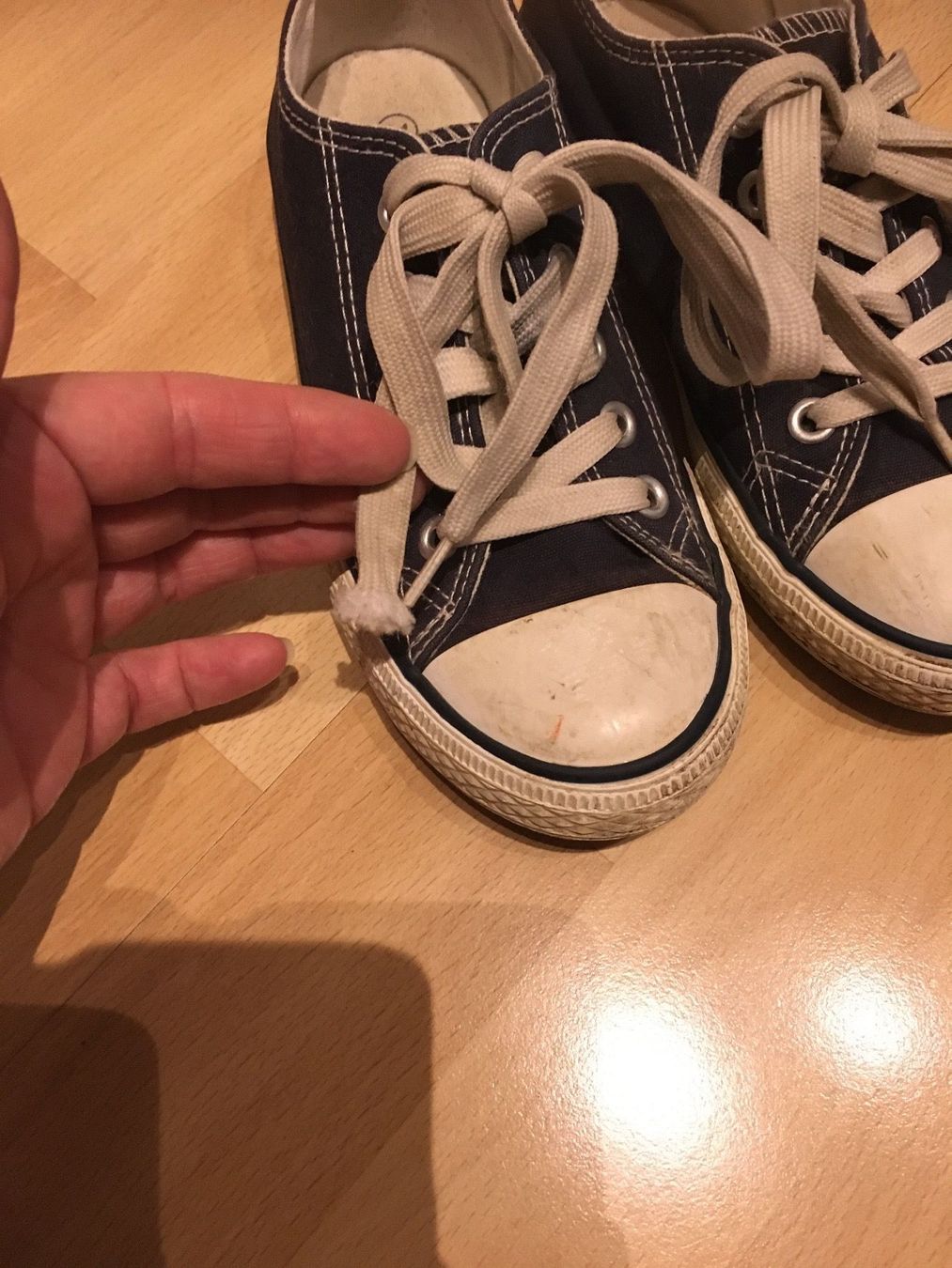Scarpe per ragazzi: Sneakers / Schuhe Grösse 34 – Usato da Uetendorf venduto da Gar_9pvy 4