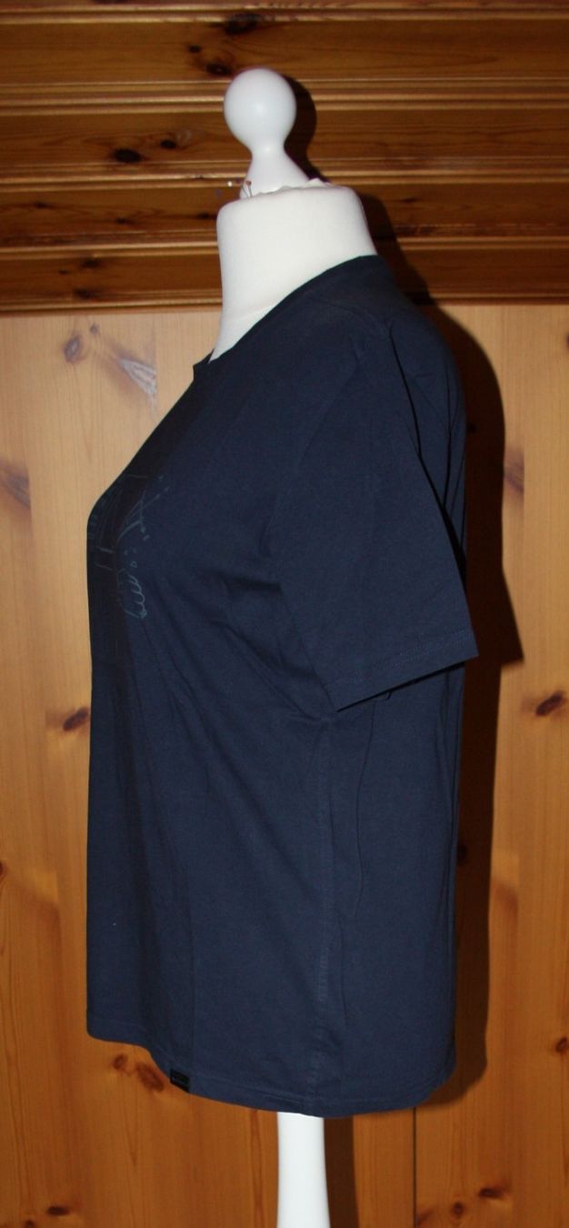 T-shirt: T-Shirt Kurzarm DECTRON Gr. XL (6) – Usato da Flüelen venduto da Diversicum-Textil 1