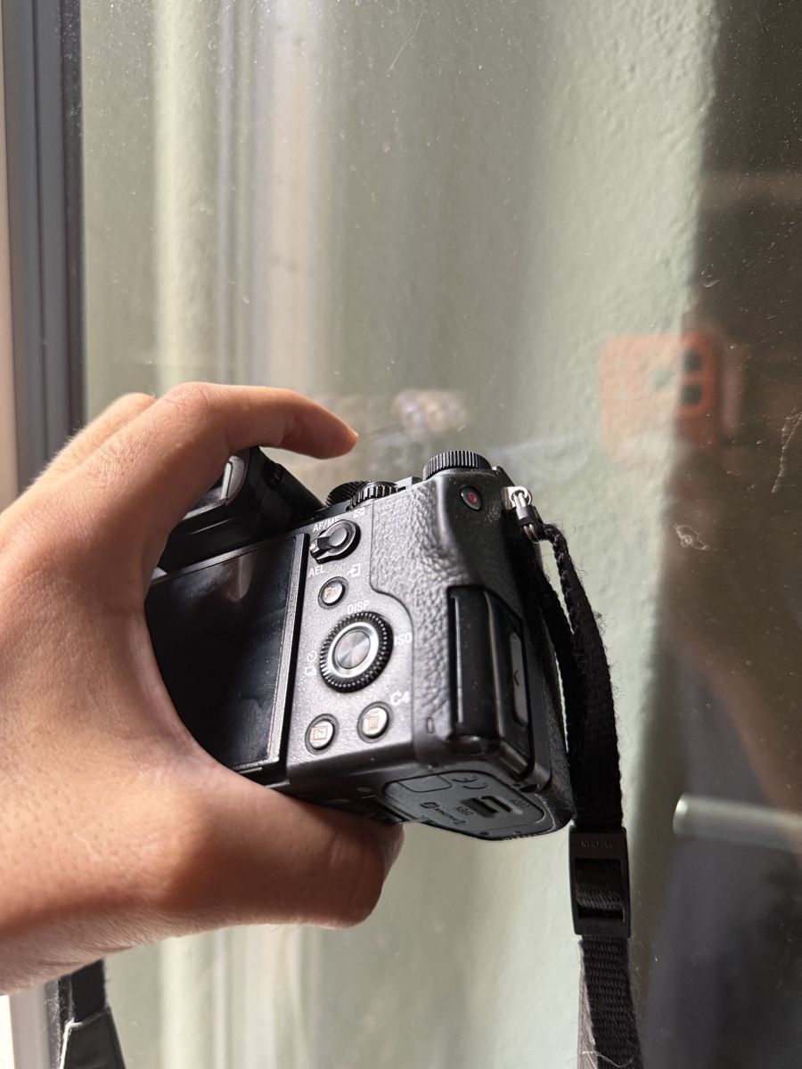 Sony Fotocamera: Sony A7RII + 2 batteries + chargeur – Usato da Biel/Bienne venduto da oma_t92s 4