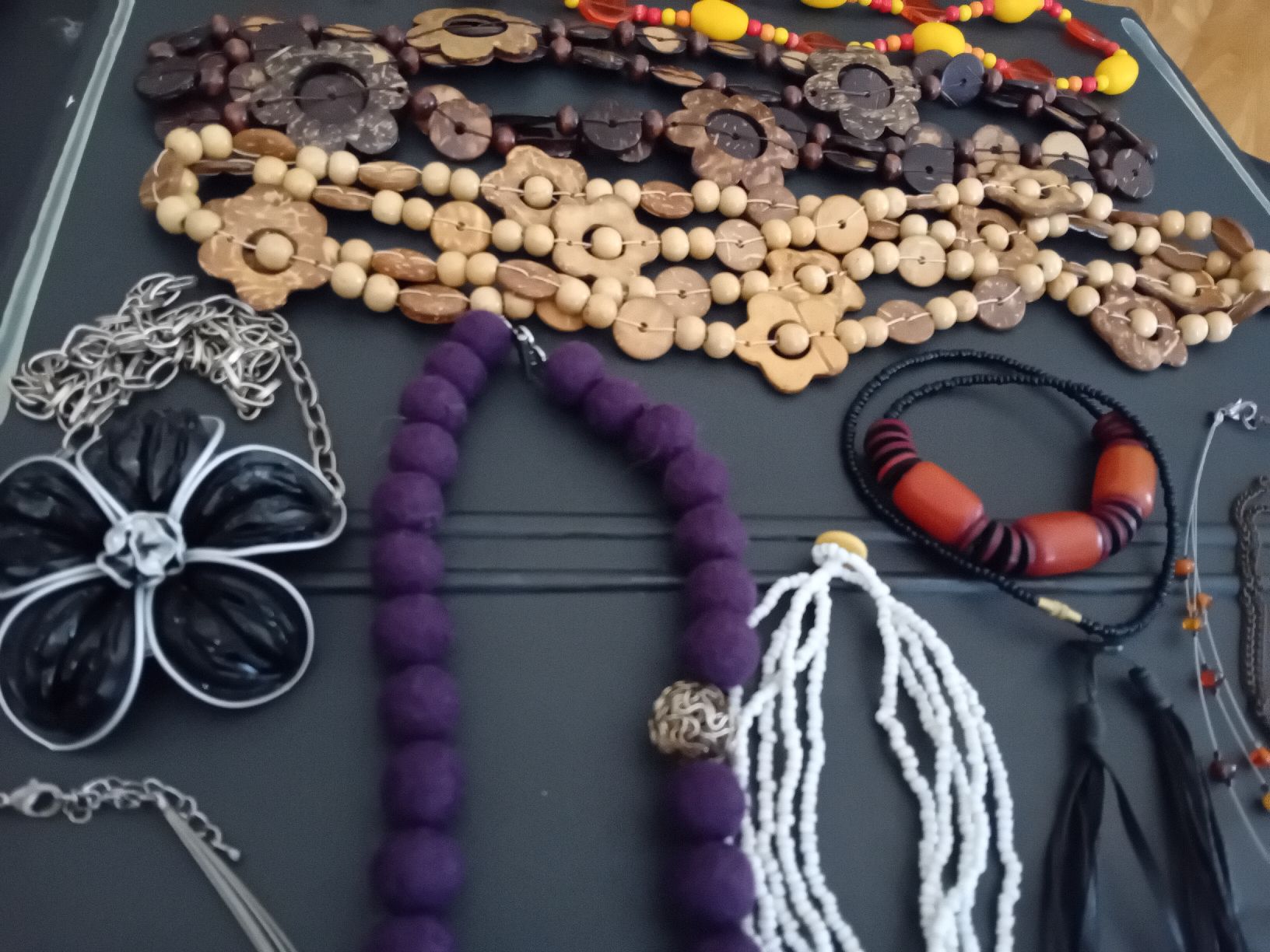 Autres bijoux: lotto di 14 collane – D'occasion à Biasca par Old_6blh 4