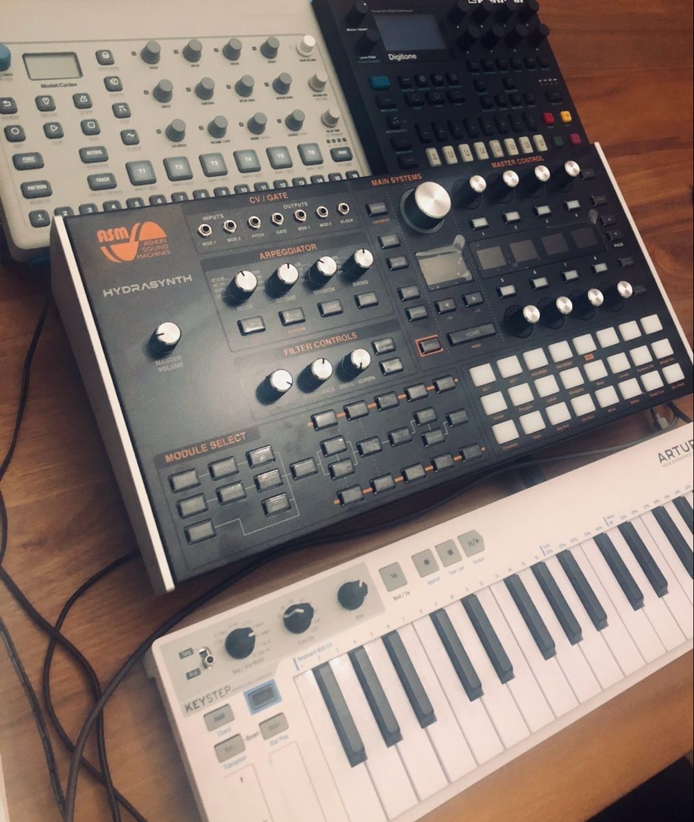 Musikinstrumente: ASM Hydrasynth Desktop Synthétiseur – Gebraucht aus Neuchâtel von Tripmusic 1