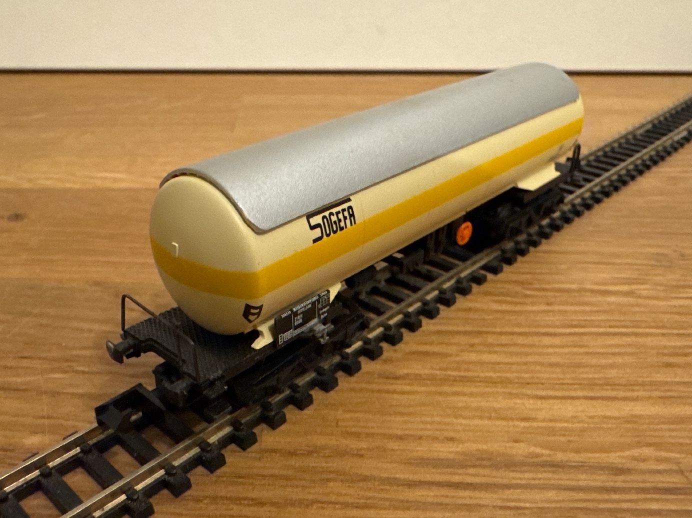 Arnold Modellini di ferrovie: Arnold 4371Kesselwagen "Sogefa" – Nuovo (secondo la descrizione) da Schlierbach venduto da Look8 2