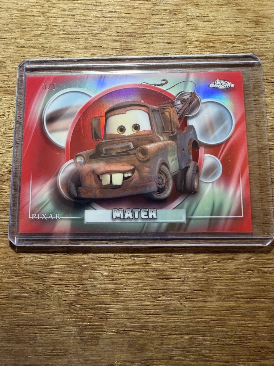 Topps Sammelbilder & Trading cards: Topps Disney Chrome 2026 Mater 3/5 Red – Neu (gemäss Beschreibung) aus Goldach von pipinio