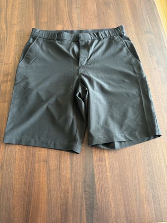 Herren Golf-Shorts, Nike, Gr. 34, Schwarz