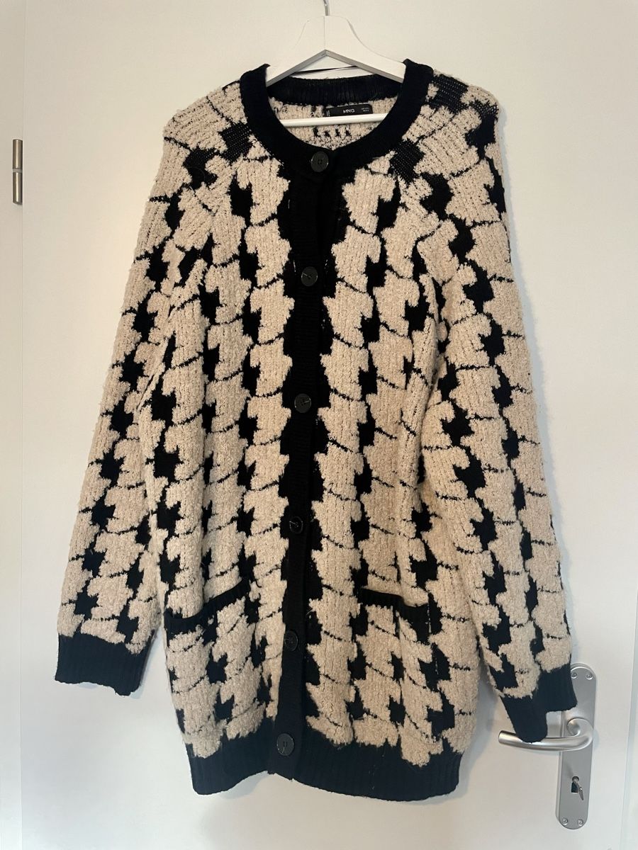 Mango Maglioni & Felpe: Stylish Knit Cardigan - Oversized – Nuovo (secondo la descrizione) da Roche VD venduto da closetcleanse 2