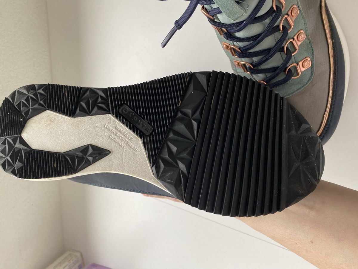 Scarpe da donna: NEU!!! Luhta Winterschuhe Gr. 38 – Nuovo (secondo la descrizione) da Herzogenbuchsee venduto da ameise02 2