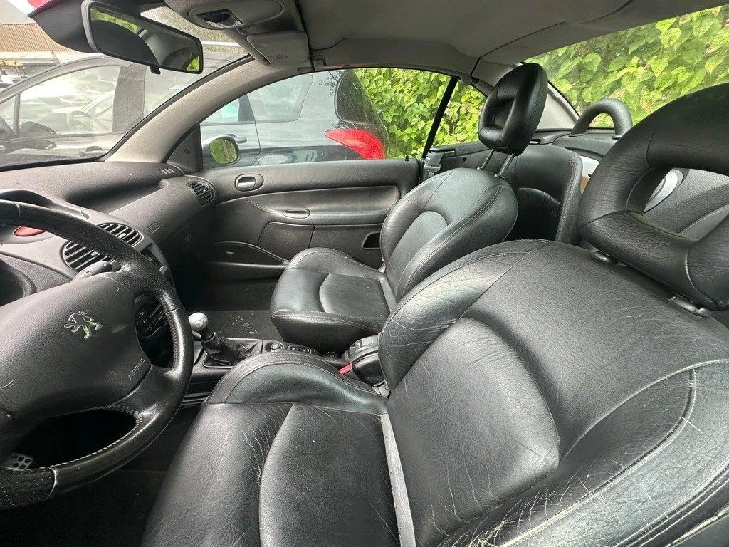 Peugeot Autos: PEUGEOT 206 CC 2.0 16V – Gebraucht aus Oftringen von alourag 5