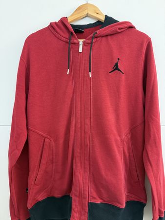 Jordan Hoodie Grösse M Rot/Schwarz