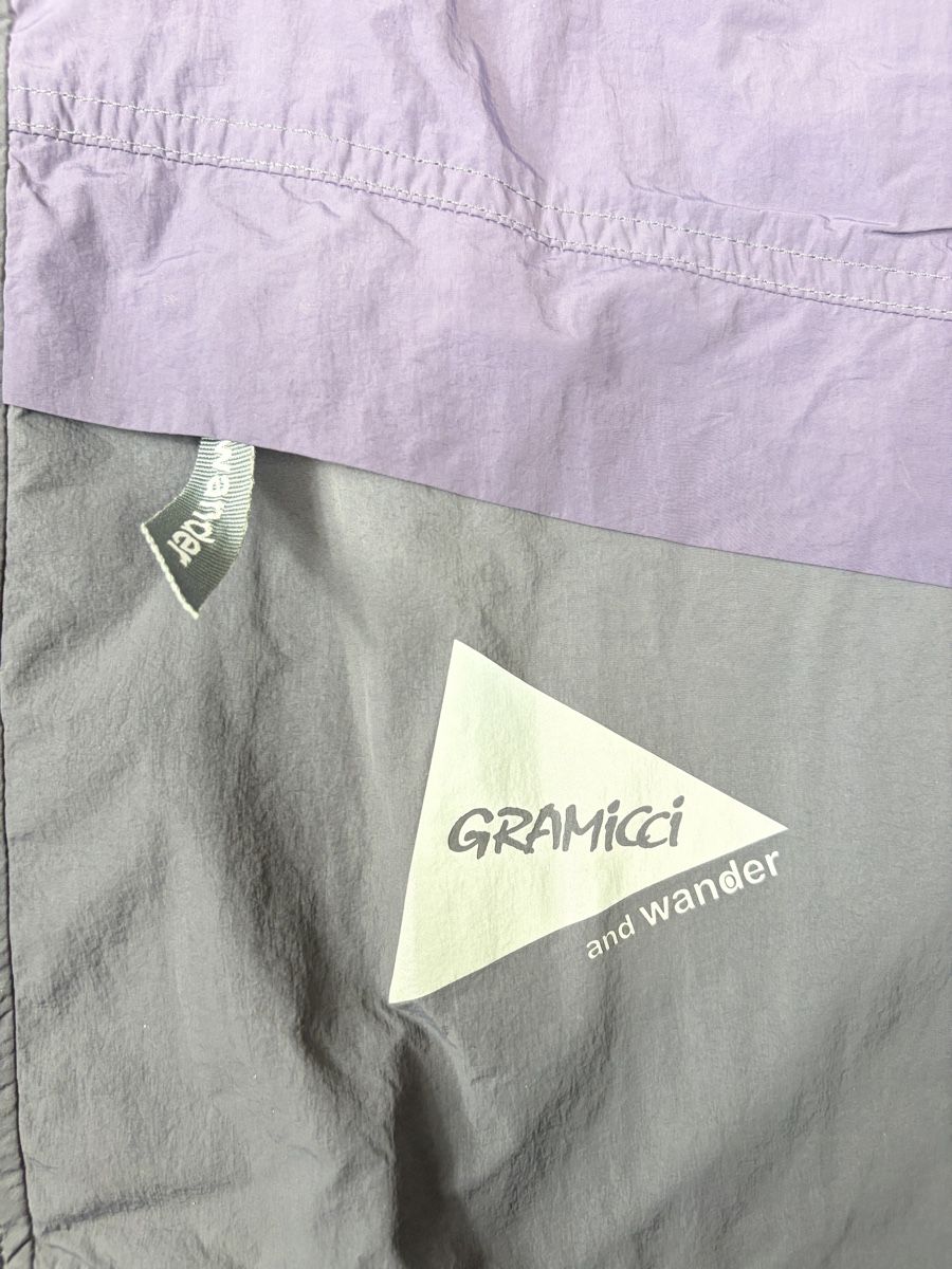 Gramicci Giacche: Veste Coupe-vent Gramicci x and wander Gorpcore Violet - L – Nuovo (secondo la descrizione) da Hauterive NE venduto da Leo_o 3
