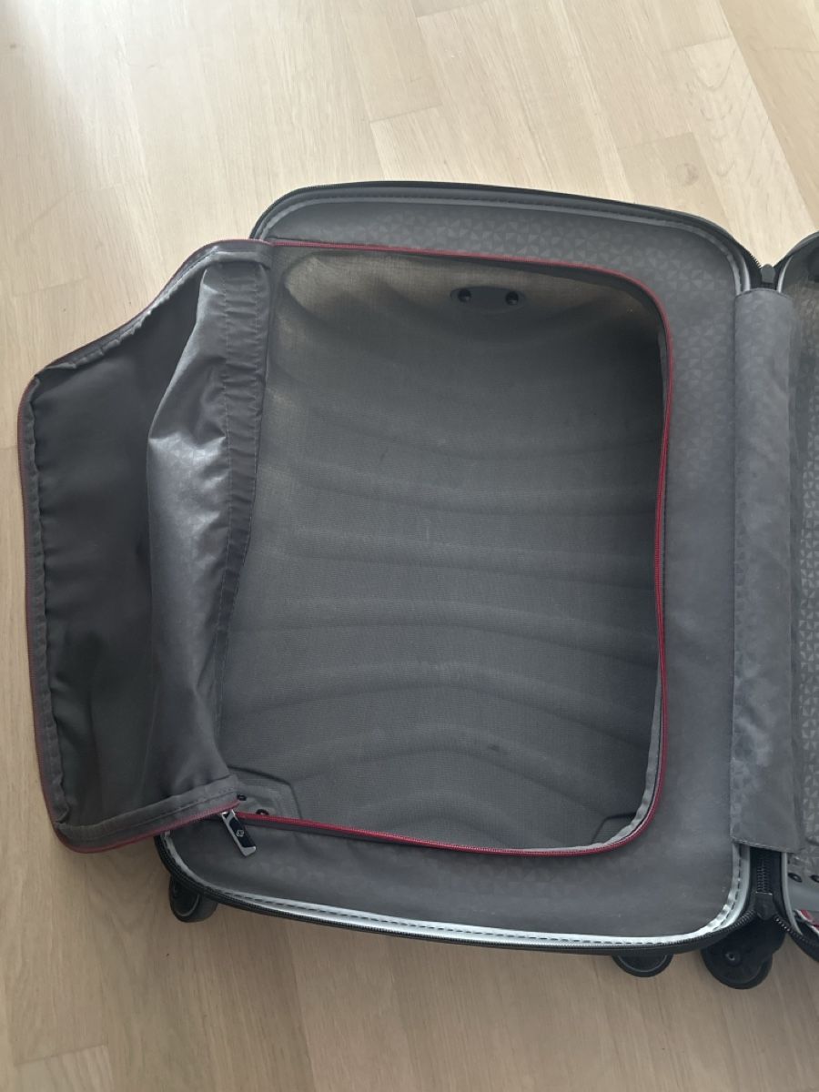 Samsonite Valigie: Samsonite Koffer silber, gebraucht 55cm – Usato da Dübendorf venduto da Bella1177 5