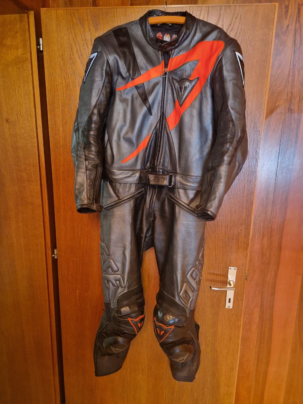 Dainese Completi: Dainese Lederkombi 2-teilig – Usato da Sirnach venduto da mun_9dk6