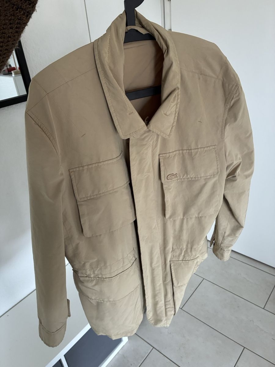 Lacoste Giacche: Veste Lacoste beige poches multiples état correct – Usato da Assens venduto da ZenSun
