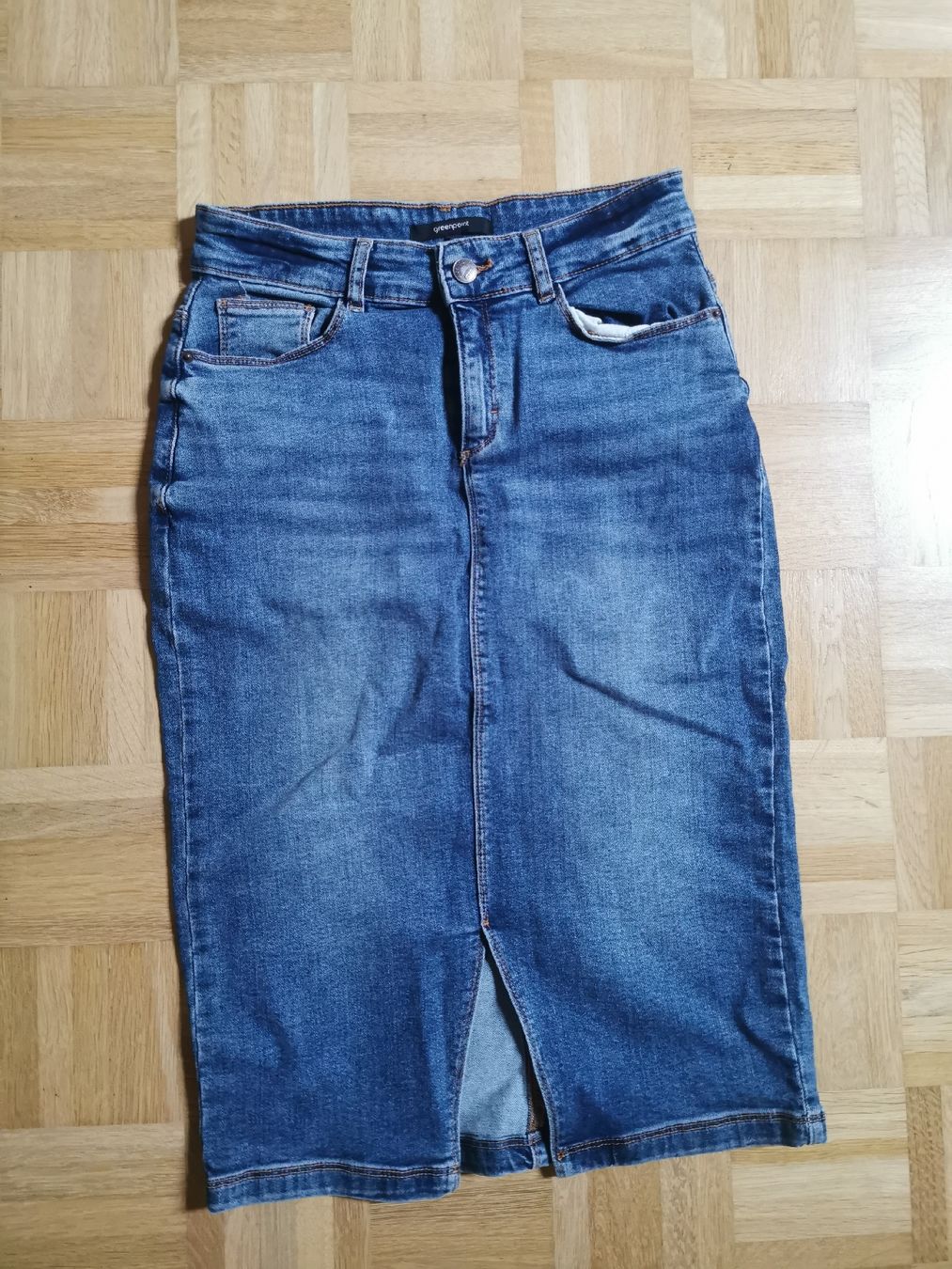 Gonne: Schicker Jeansrock Gr. 36, mit Schlitz, – Usato da Fislisbach venduto da mojar