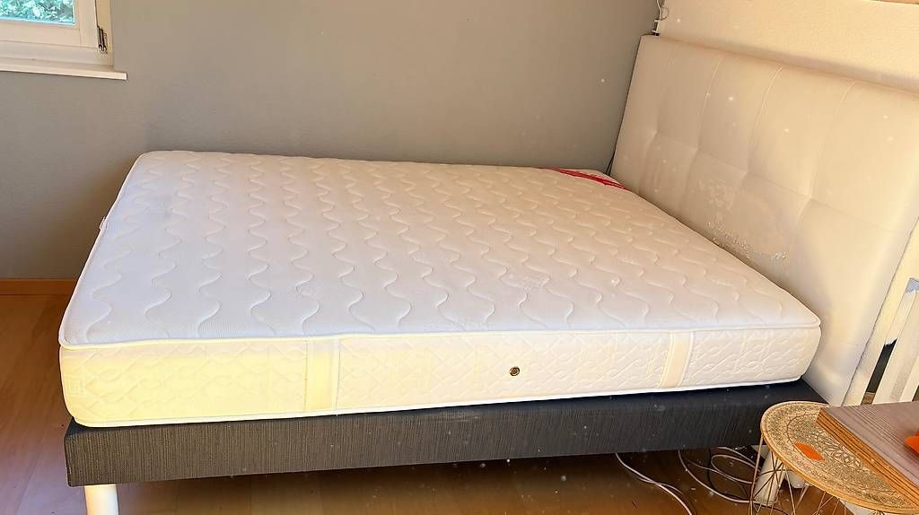 Reti a doghe: Sommiers et matelas  – Usato da Châtel-St-Denis venduto da jin_9ycy