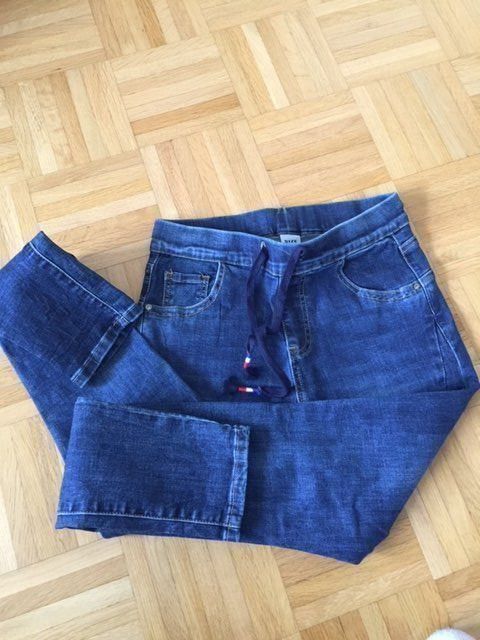 Jeans: Jeans mit Kordel Gr. S, Neu! – Nuovo (secondo la descrizione) da Walenstadt venduto da ricamul 4