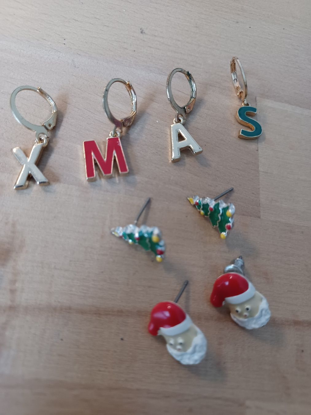 Altri gioielli: lot de boucles d'oreilles – Usato da Soyhières venduto da 5jm_5czl
