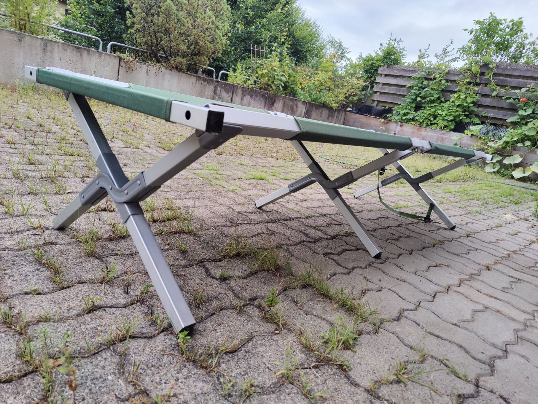 Lits: Feldbett – D'occasion à Schaffhausen par cic_87cy 2
