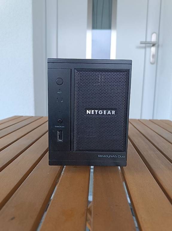 Netgear Server: Netgear ReadyNAS Duo NAS – Usato da Bettwiesen venduto da Wanda003