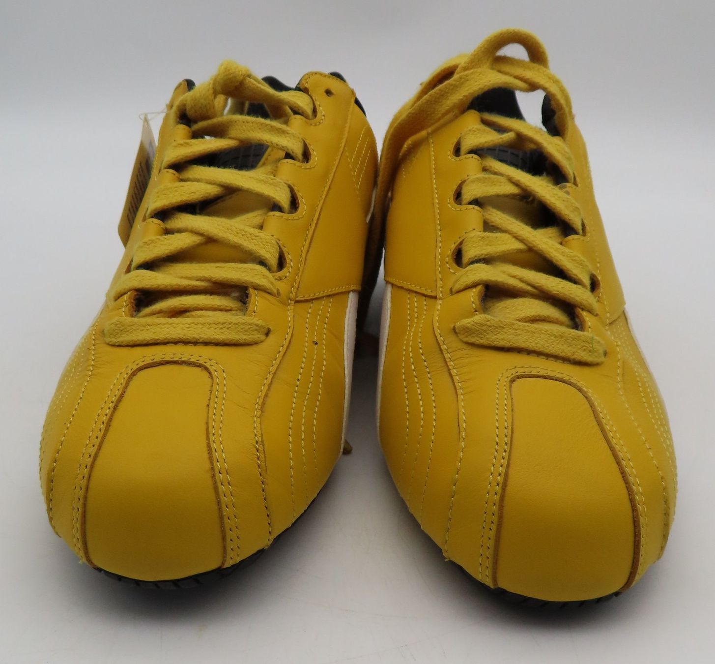 Reebok Scarpe da uomo: Gelbe Reebok Sneaker – Usato da Reinach BL venduto da WBZ-Flohmarkt 1