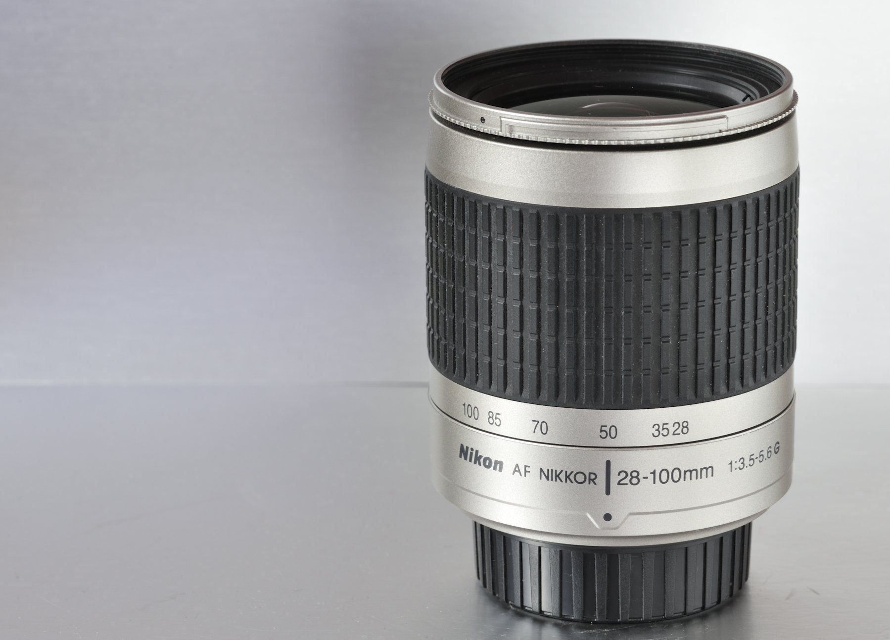Nikkor Obiettivi: Nikon Nikkor 28-100 – Usato da Fleurier venduto da im_ghl 1