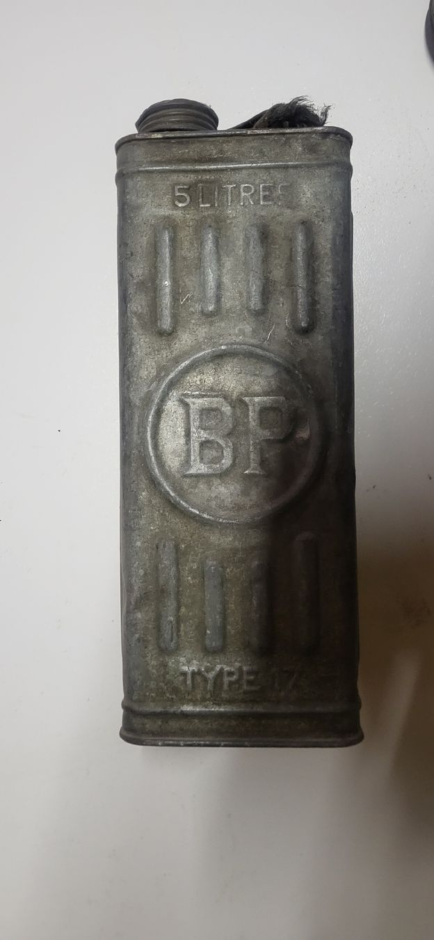 Bidons d’essence: BP Kanister antik  – D'occasion à Fläsch par Palo0