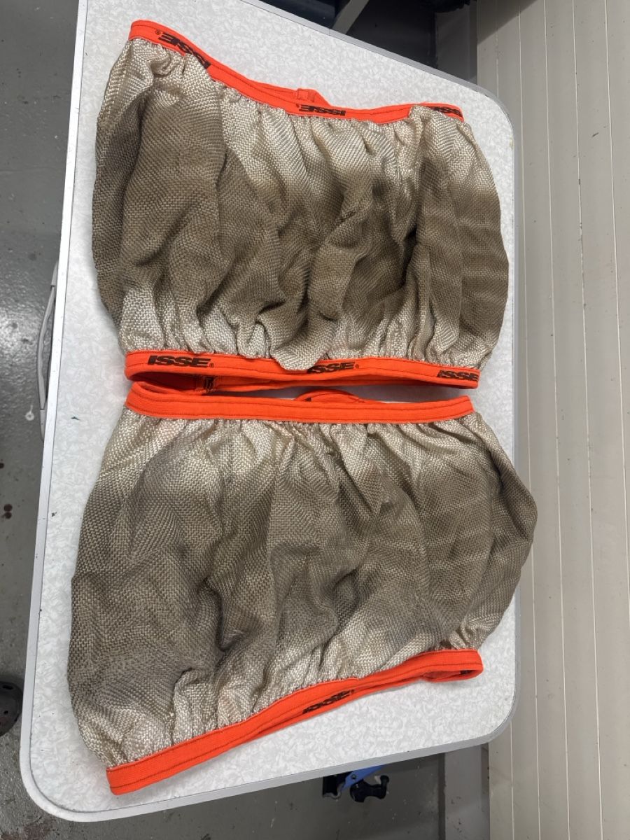 Chaînes à neige: Chaînes chaussettes à neige Isse – D'occasion à Veyras par Suter_Dany