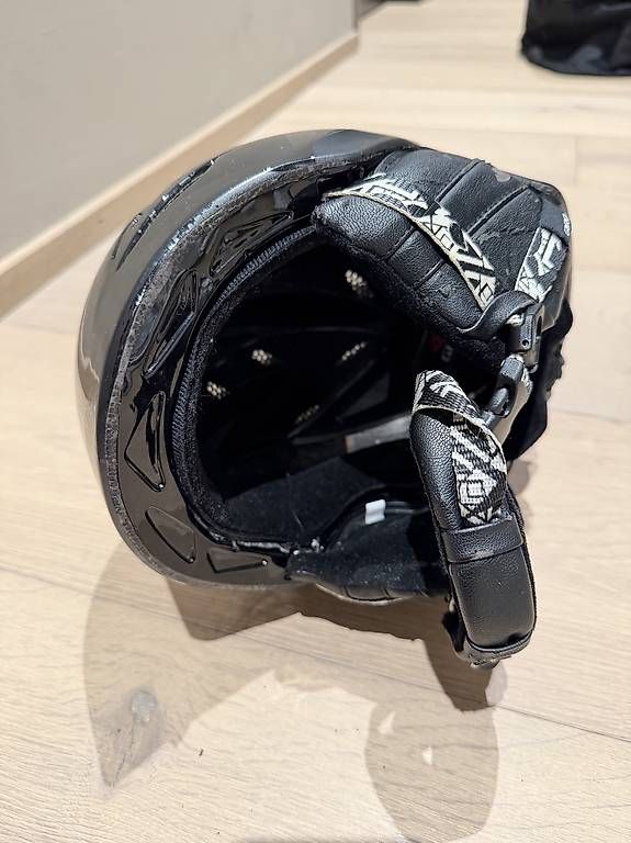 Giro Helme: Helm Giro S – Gebraucht aus Ebmatingen von N.Bu 4