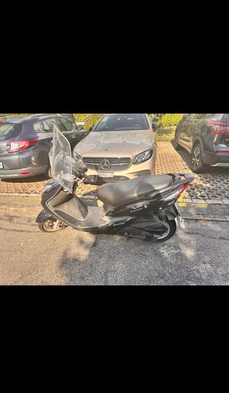 Sym Scooter: Sym VS125 – Usato da Rümlang venduto da pat_58j2 2